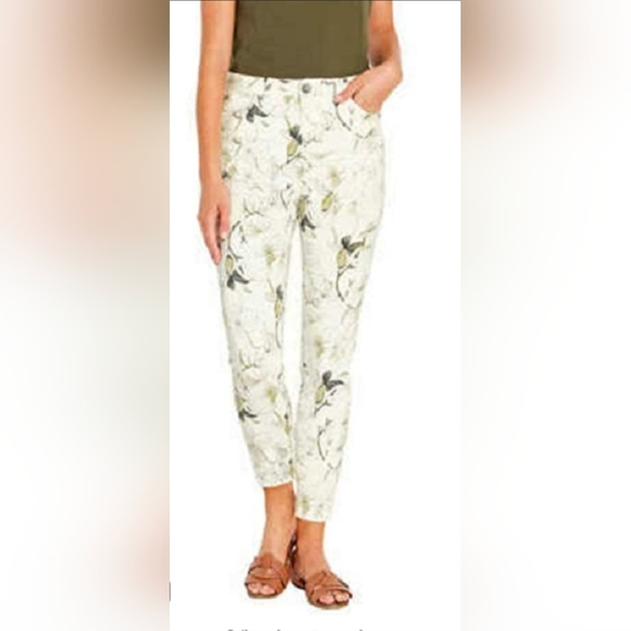 Buffalo David Bitton Pants - Buffalo David Bitton Women's Cream Floral Straight Leg Pants